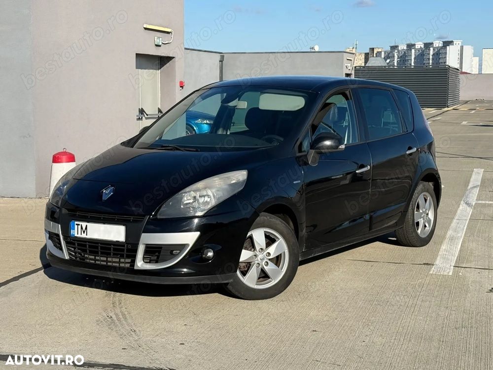 Renault Scenic - 1