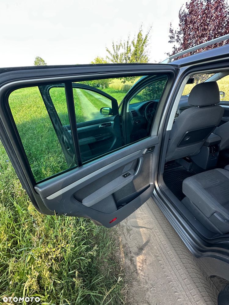 Volkswagen Touran 1.4 TSI Trendline - 10