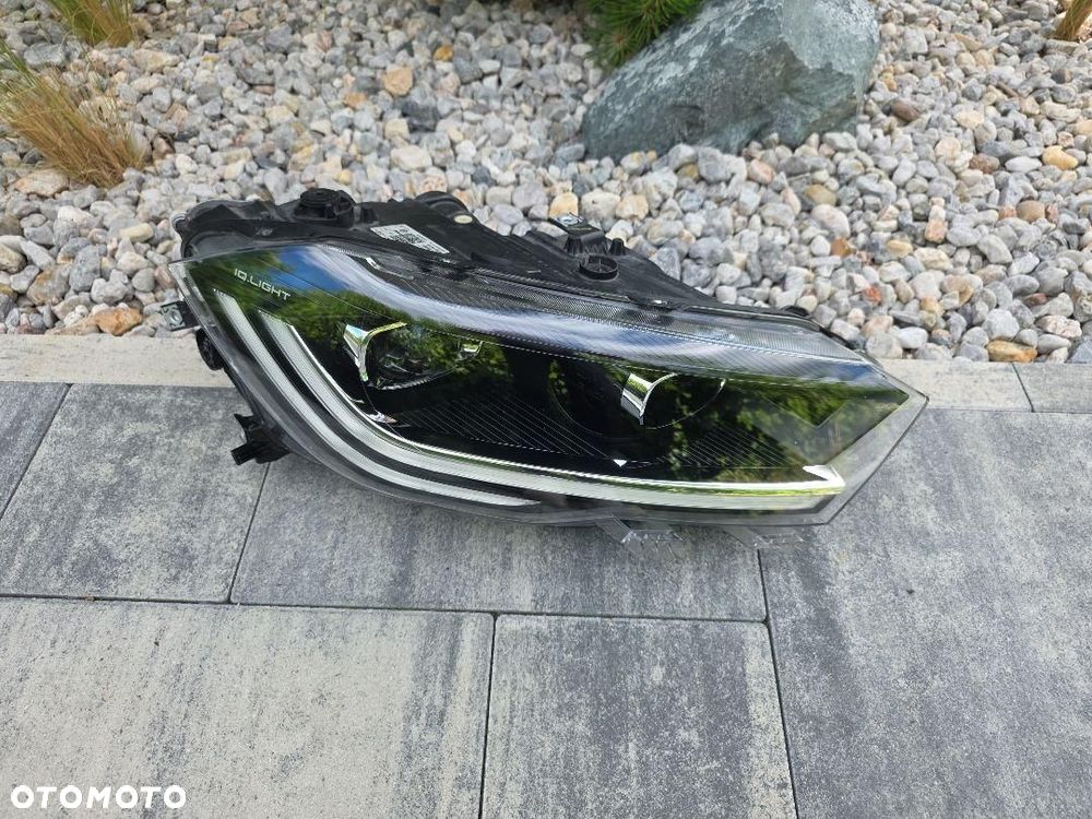 VW POLO 2G1 LIFT Lampa prawa przód Full Led Matrix IQ Light TOP 2G1941036R - 2