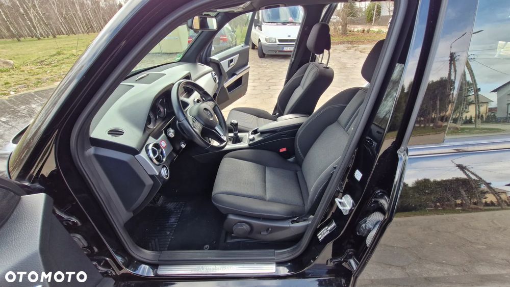 Mercedes-Benz GLK 200 CDI (BlueEFFICIENCY) - 24
