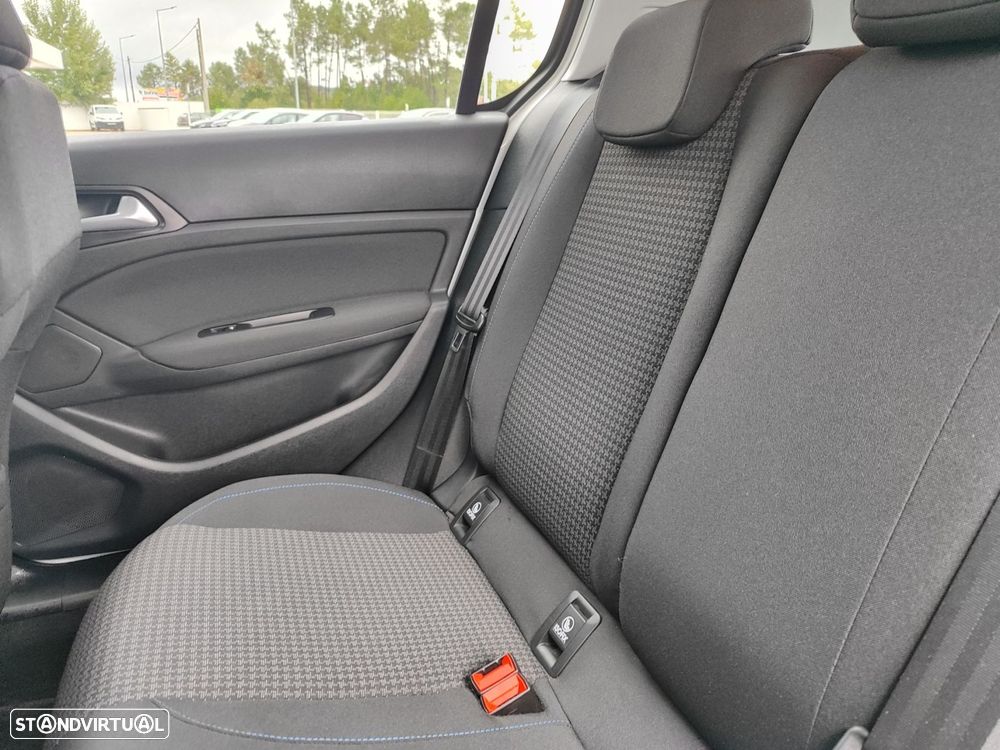 Peugeot 308 1.5 BlueHDi Style - 26