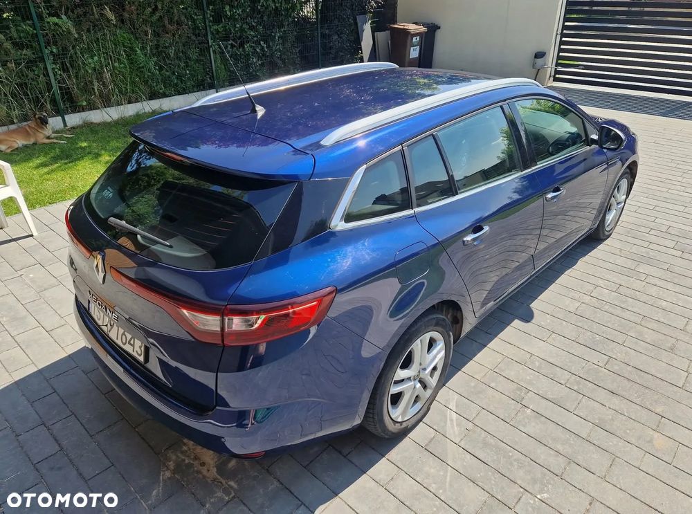 Renault Megane 1.5 Blue dCi Intens EDC - 6