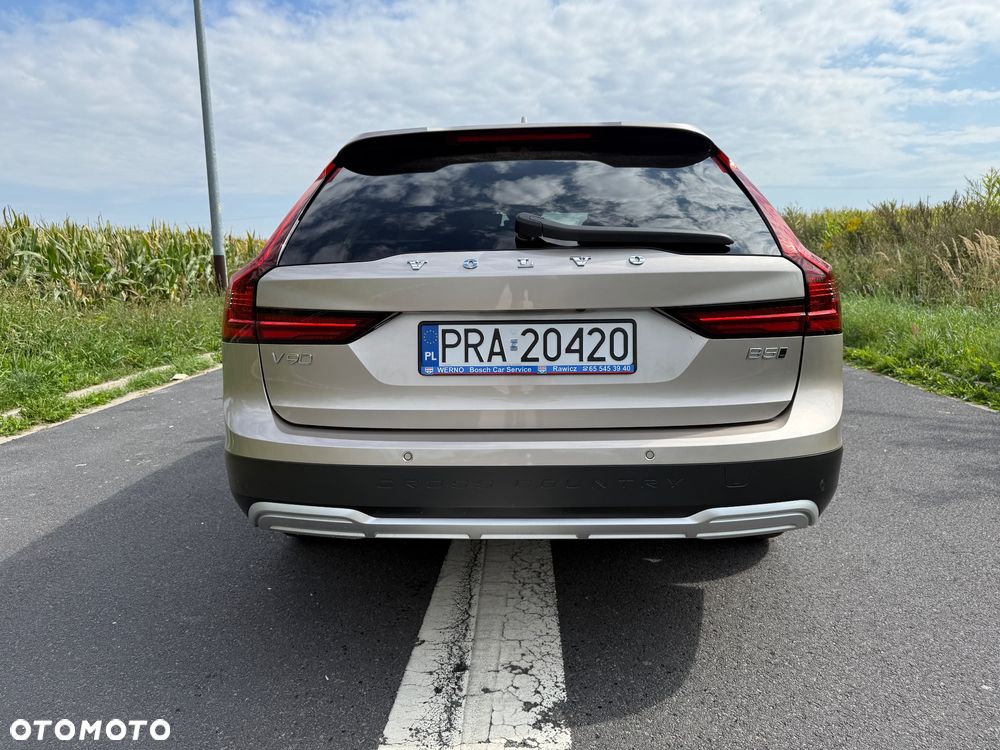 Volvo V90 Cross Country B5 B AWD Ultimate - 7