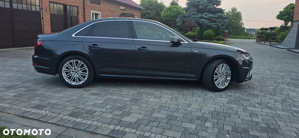 Audi A4 Limousine - 22