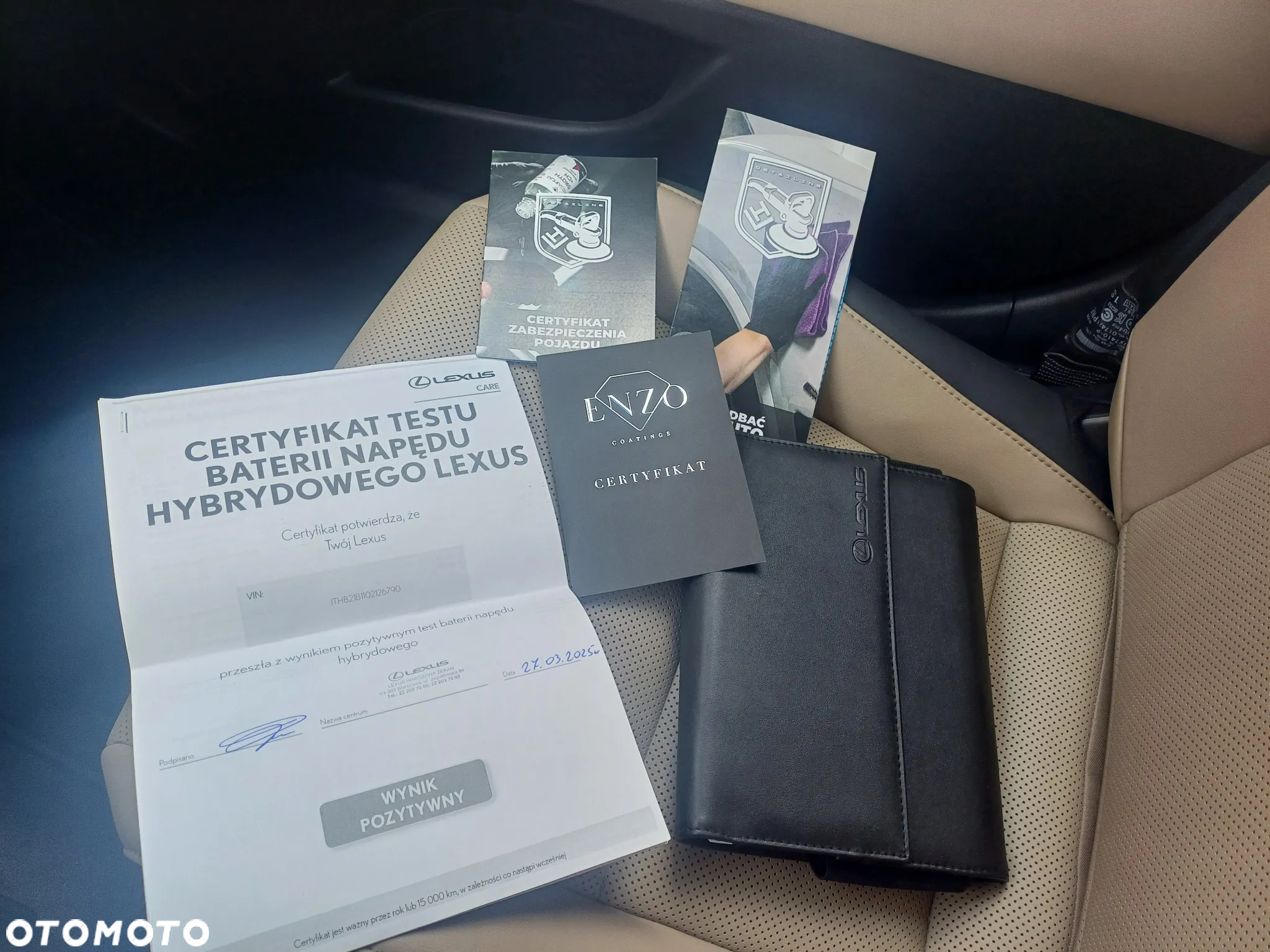 Lexus ES 300h Business Edition + - 30