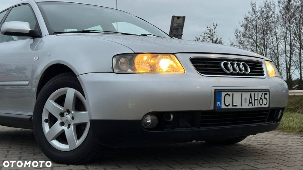 Audi A3 Sportback 1.9 TDI Ambition - 9