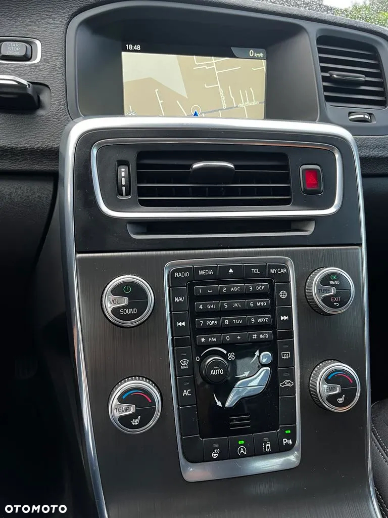 Volvo S60 D3 Momentum - 9