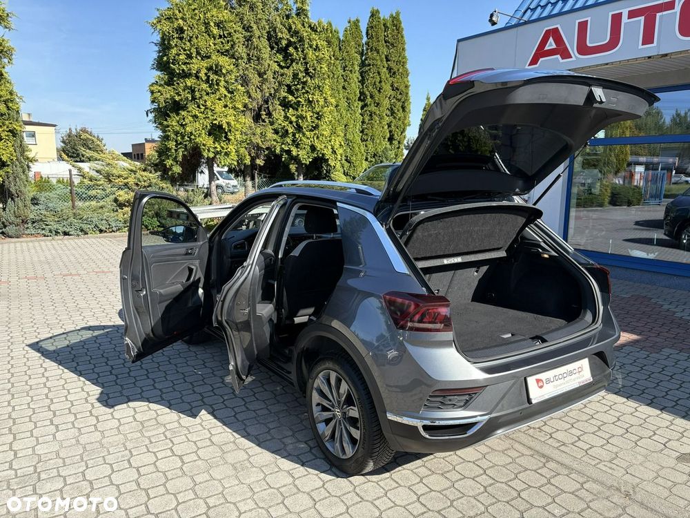 Volkswagen T-Roc - 30