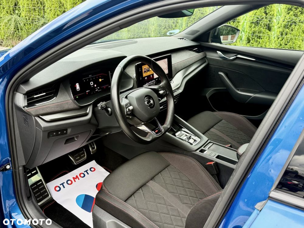 Skoda Octavia 2.0 TDI DSG 4x4 RS - 17
