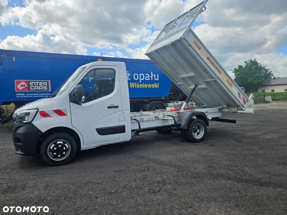 Renault Master - 32