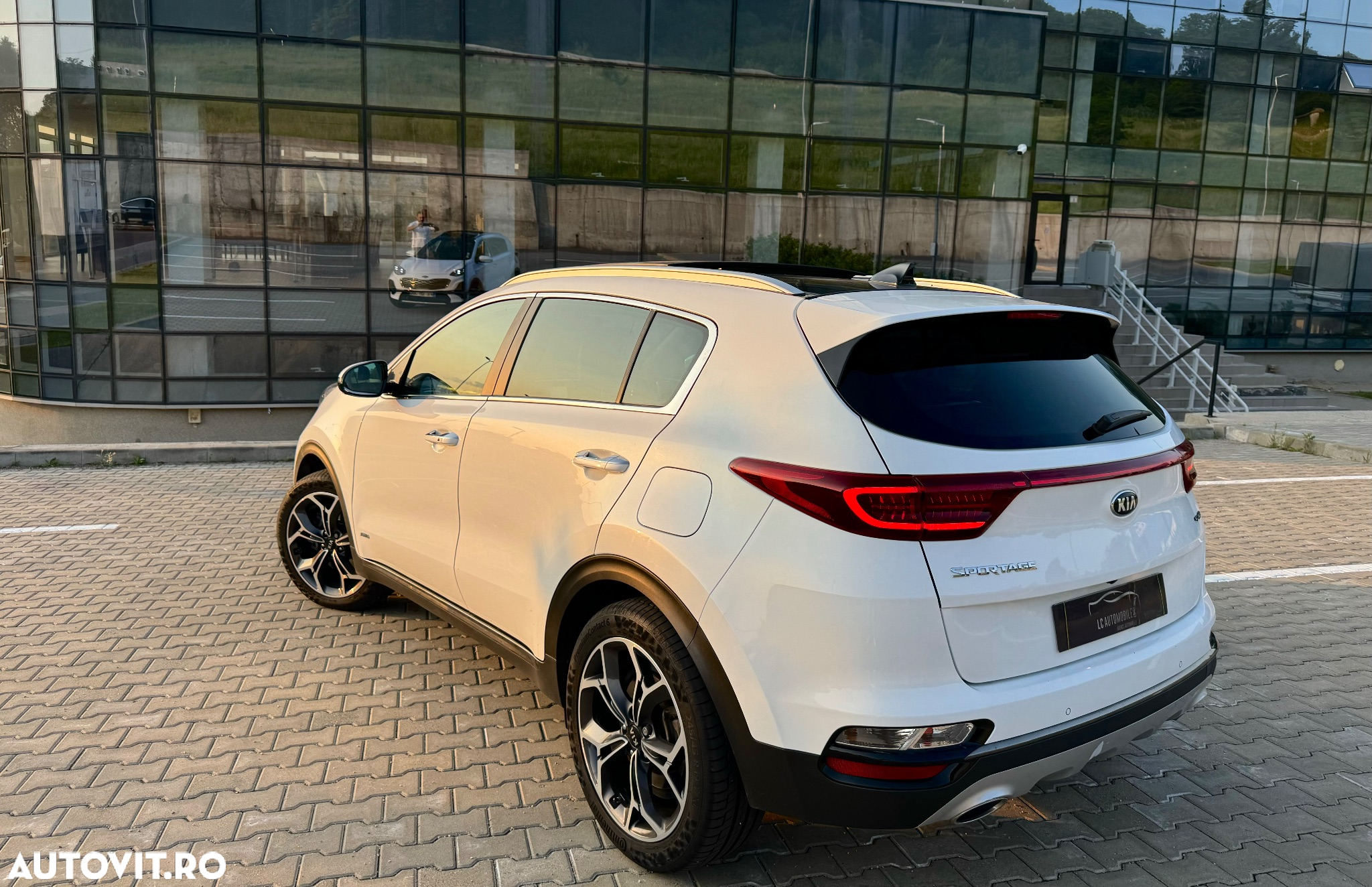 Kia Sportage 1.6 DSL 7DCT HP 4x4 GT Line - 36