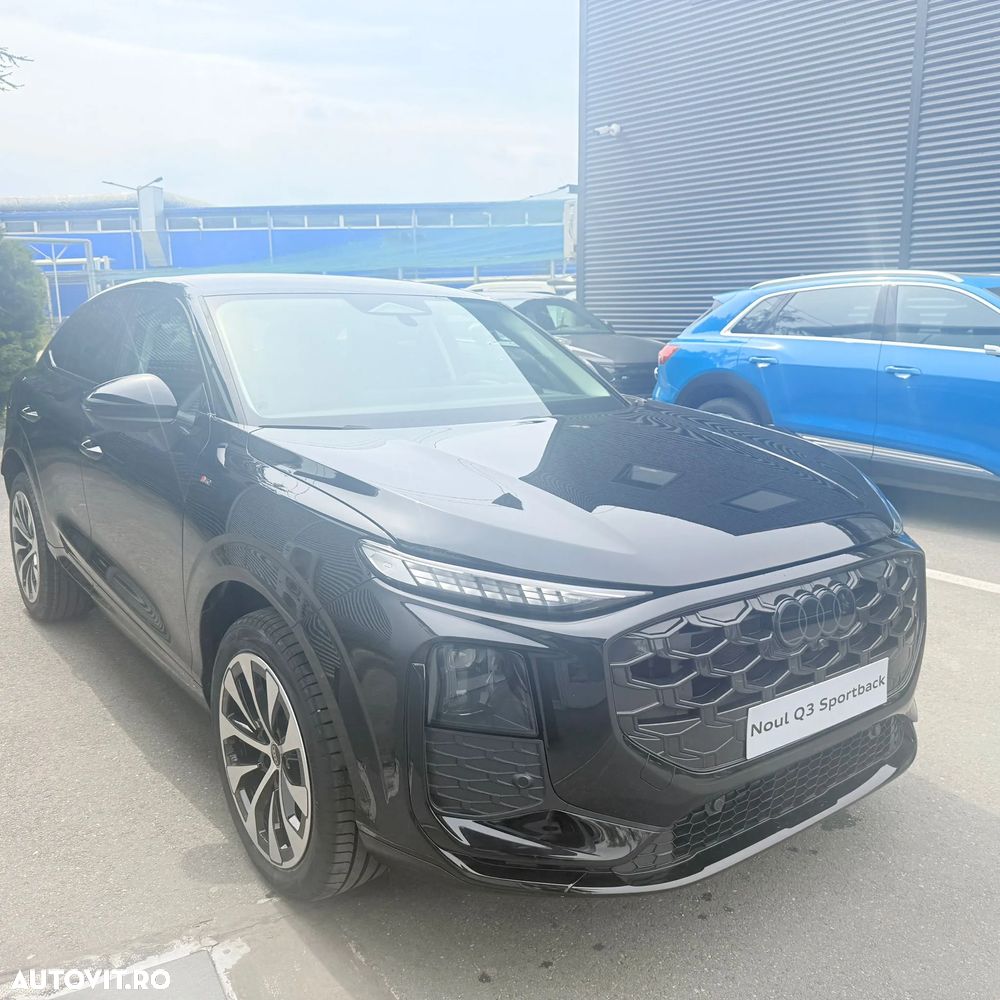 Audi Q3 1.5 35 TFSI S tronic MHEV S Line - 2