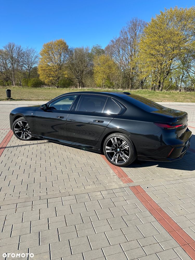 BMW Seria 7 740d xDrive mHEV M Sport sport - 5
