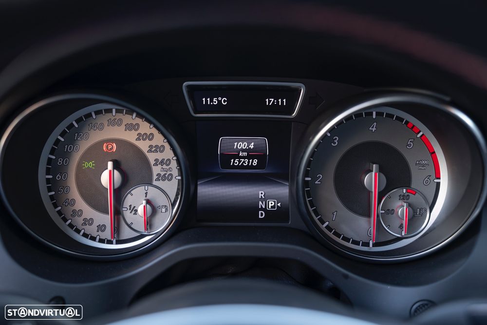 Mercedes-Benz GLA 200 (CDI) d 4Matic 7G-DCT AMG Line - 10