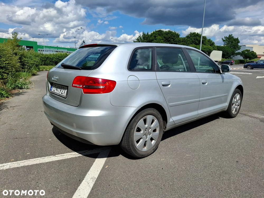 Audi A3 Sportback - 8