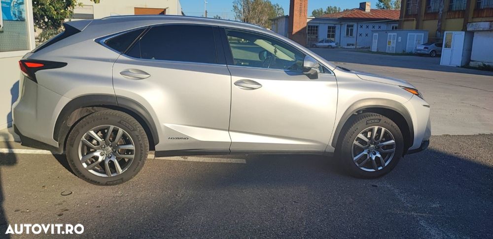 Lexus Seria NX 300h E-FOUR Business Edition - 2