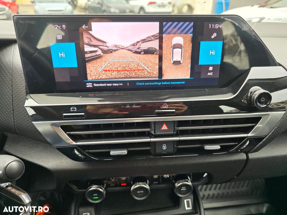 Citroën C4 PureTech 130 Stop&Start EAT8 SHINE - 28