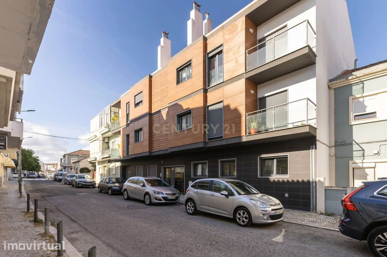 Apartamento T2 em Qta da Lomba, Barreiro - Grande imagem: 4/31