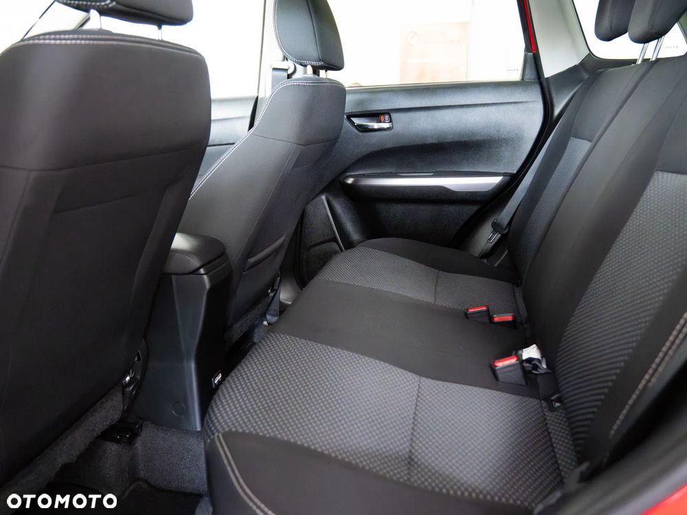 Suzuki Vitara 1.4 Boosterjet SHVS Premium 4WD - 39