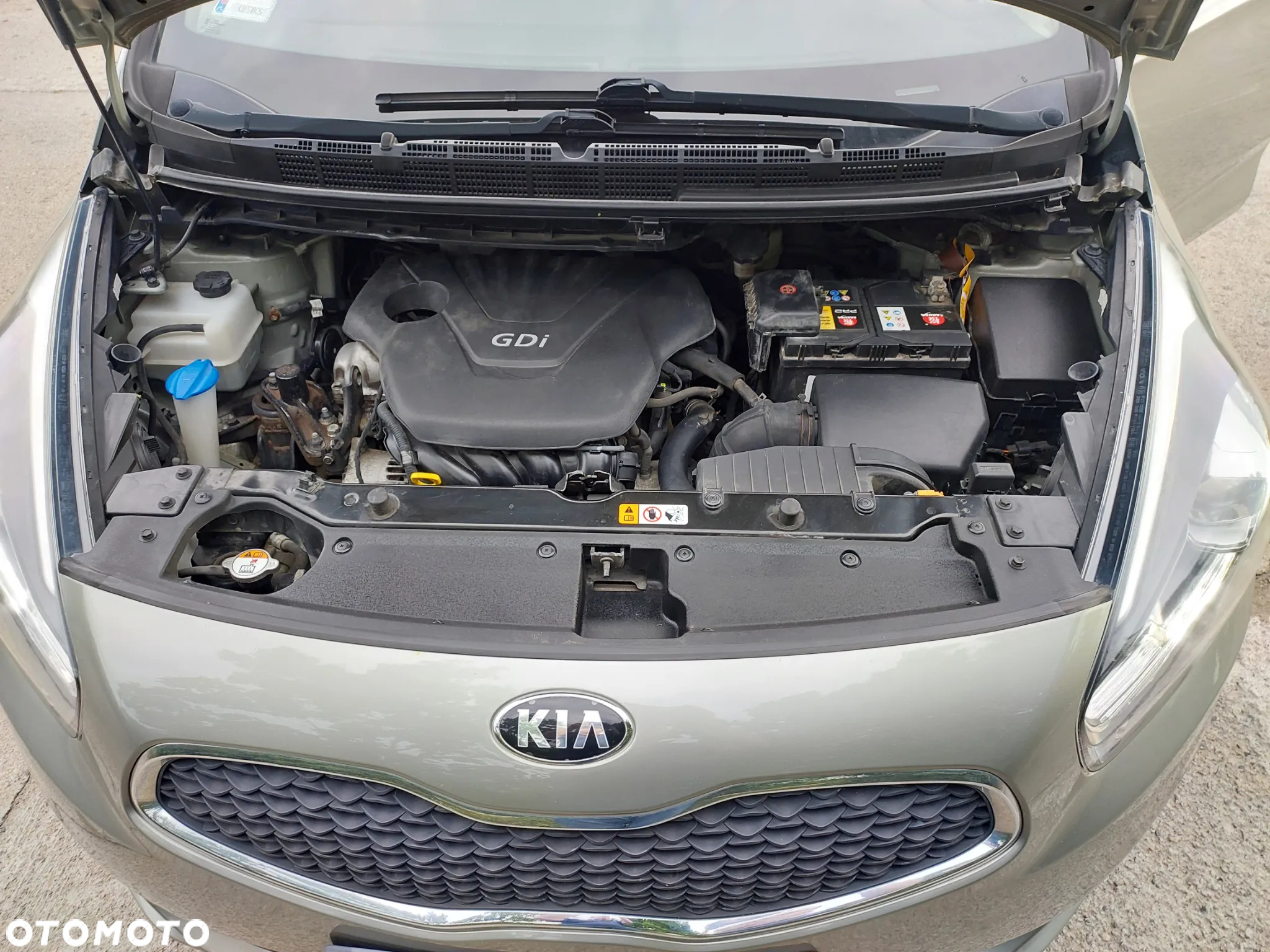 Kia Carens 1.6 GDI Business Line EU6 - 17