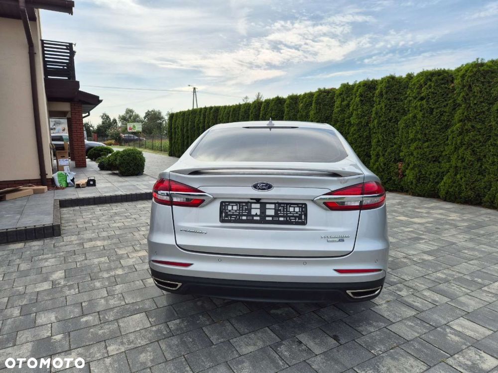 Ford Fusion 2.0 EcoBoost Titanium - 8