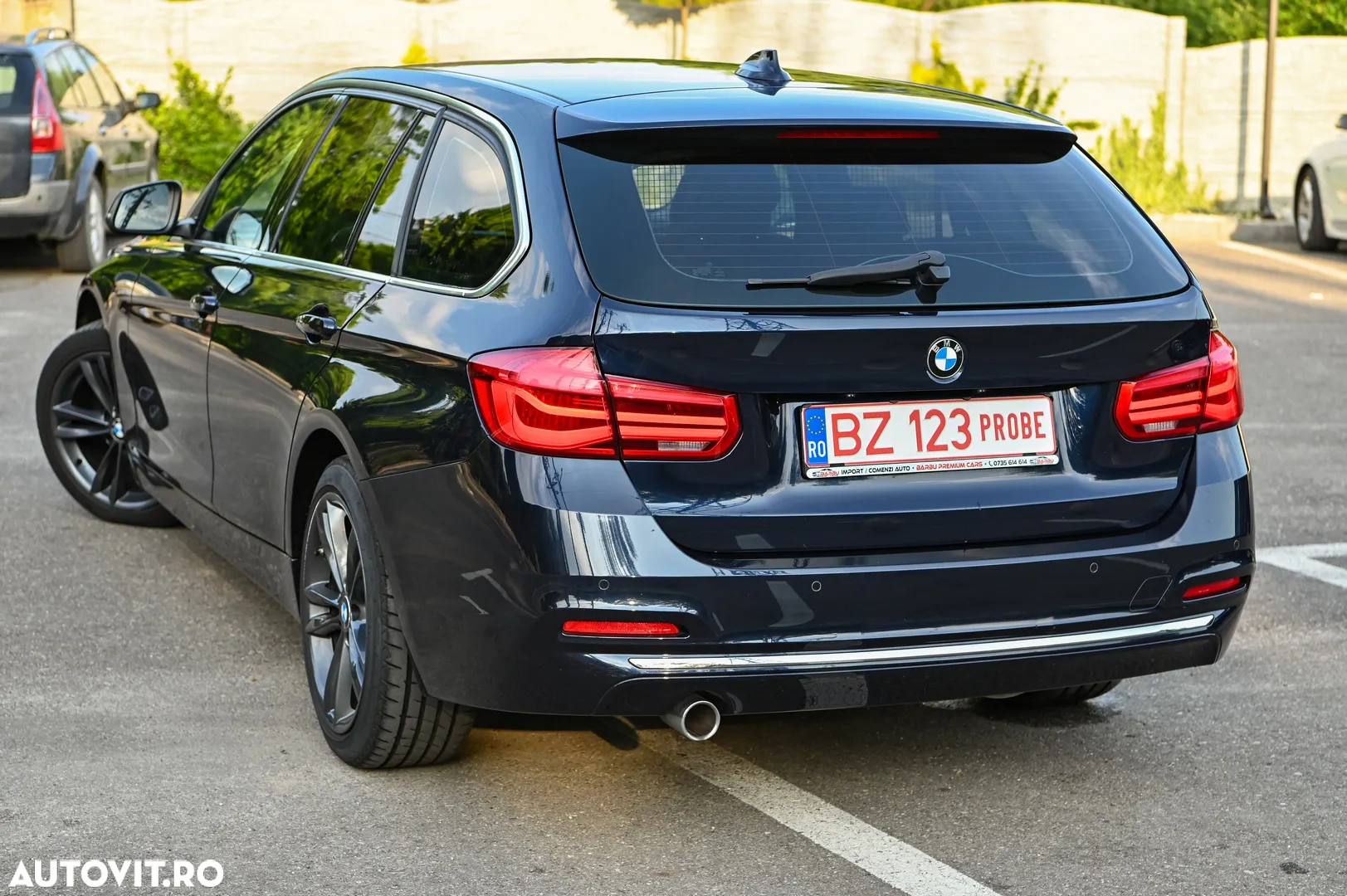 BMW Seria 3 318d Touring Luxury Line - 34