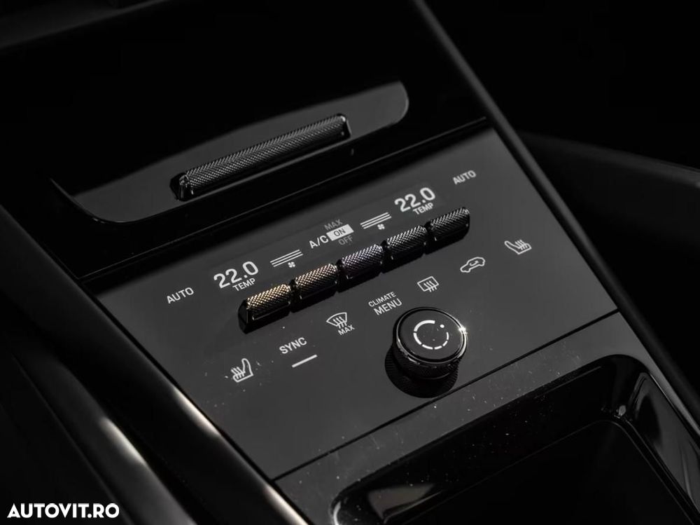 Porsche Cayenne Coupe - 33