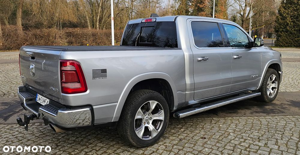 RAM 1500 5.7 Crew Cab Laramie - 9