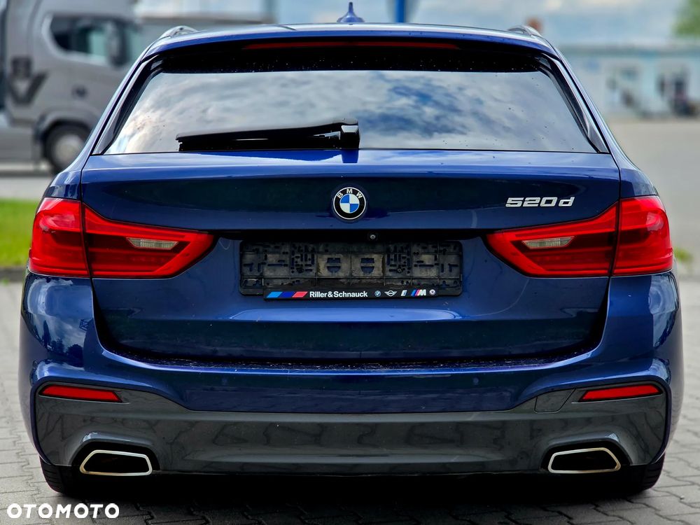 BMW Seria 5 520d M Sport Edition - 5