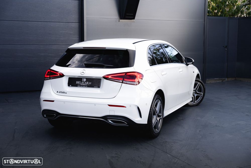 Mercedes-Benz A 250 e AMG Line - 8