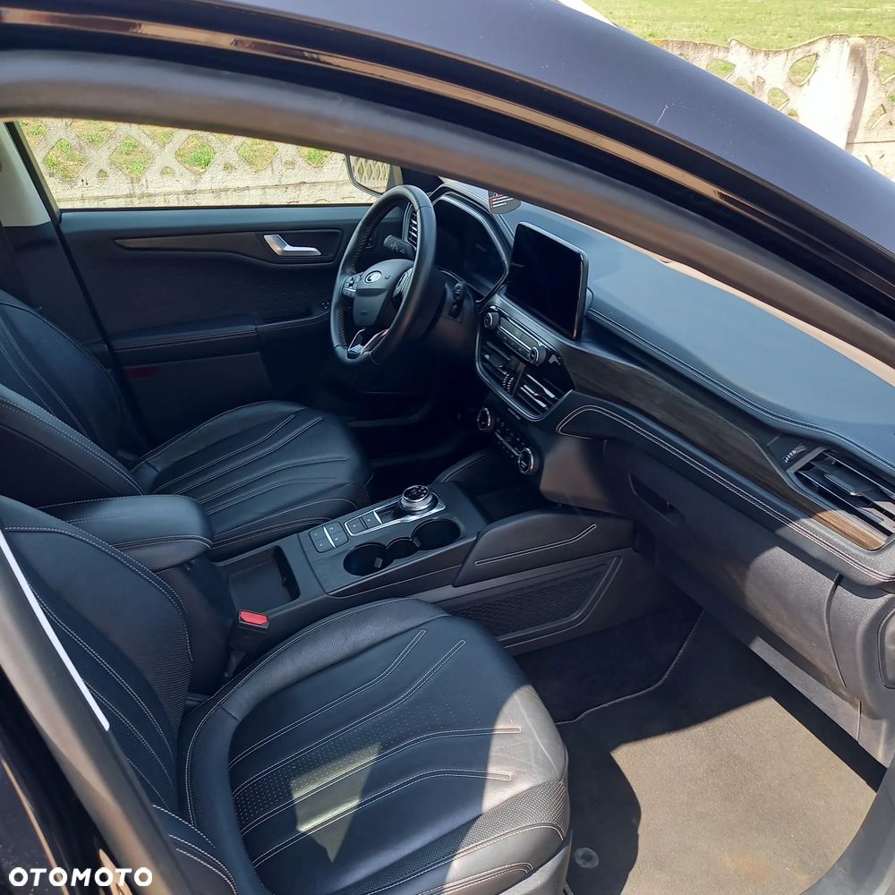 Ford Kuga - 26
