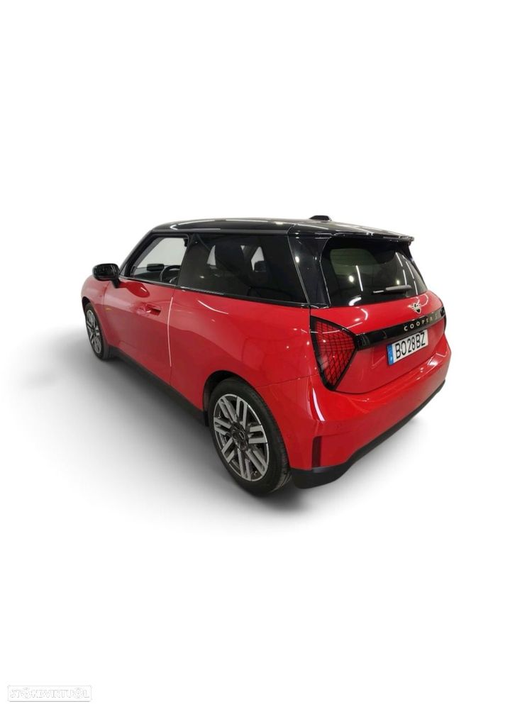 MINI 3 Portas Cooper SE Classic M - 3