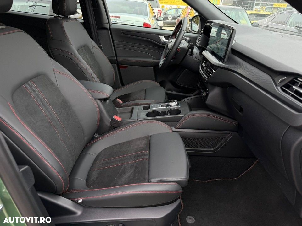 Ford Kuga 2.5 Duratec FWD PHEV ST-Line X - 8