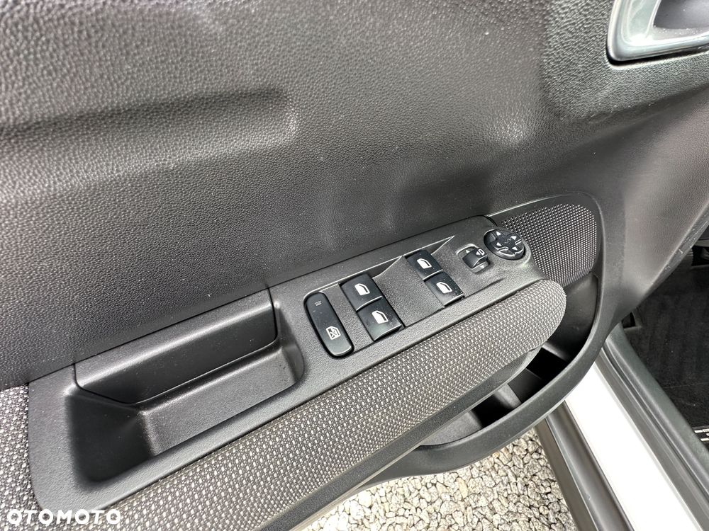 Citroën C3 Aircross BlueHDI 110 Stop & Start FEEL - 23