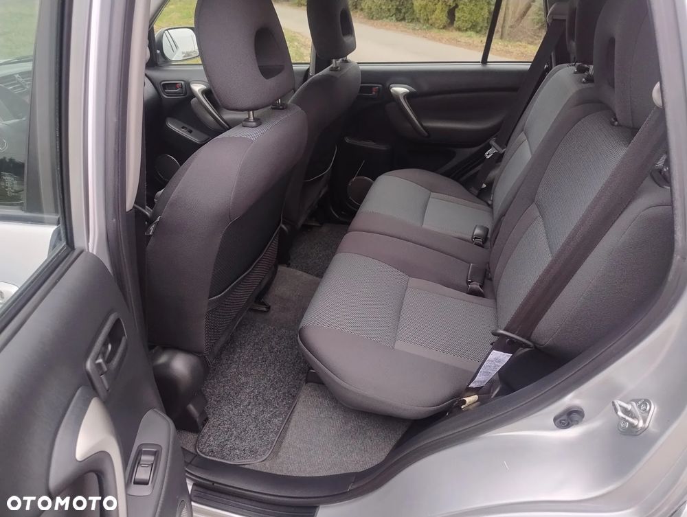 Toyota RAV4 4x4 Executive - 11