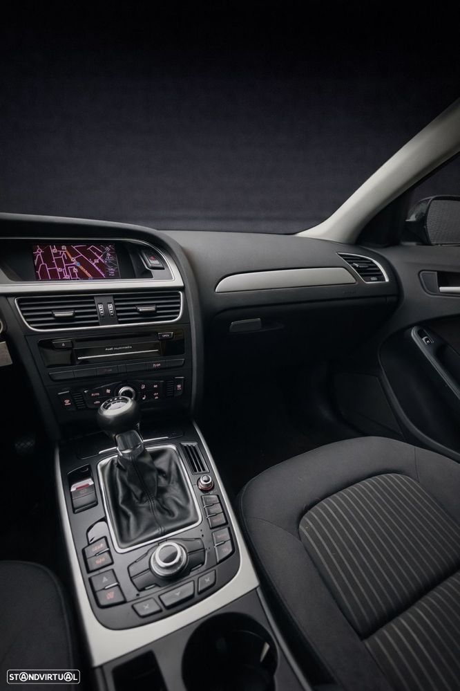 Audi A4 Avant 2.0 TDI DPF Ambition - 4