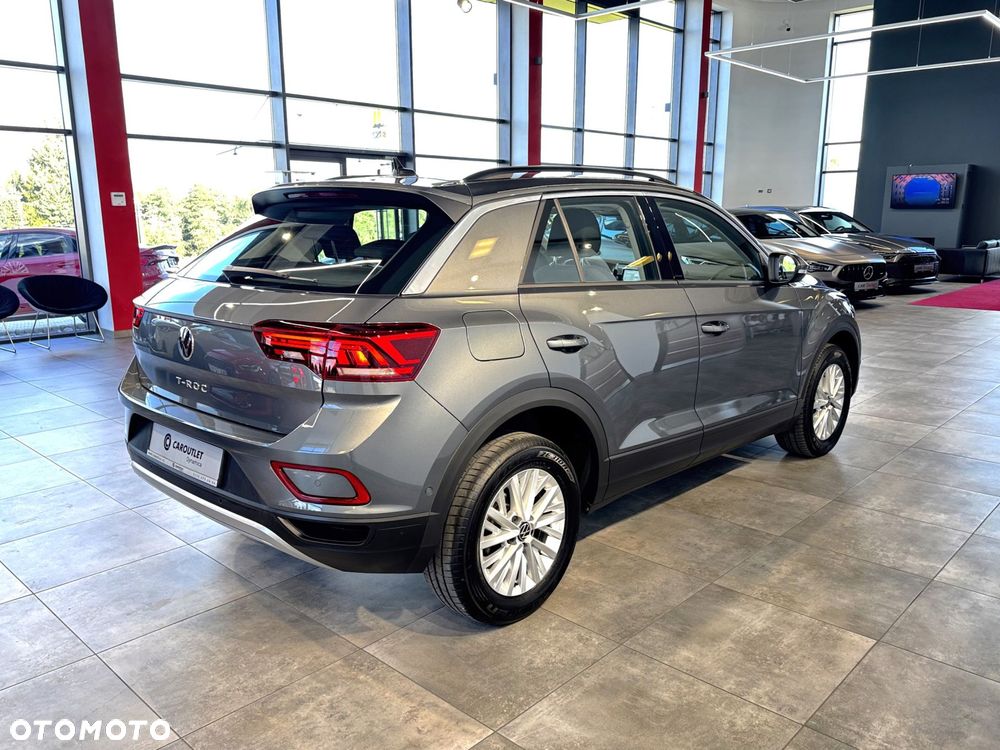 Volkswagen T-Roc - 9