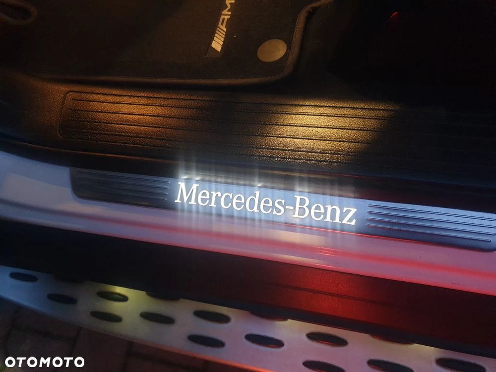 Mercedes-Benz GLE - 37