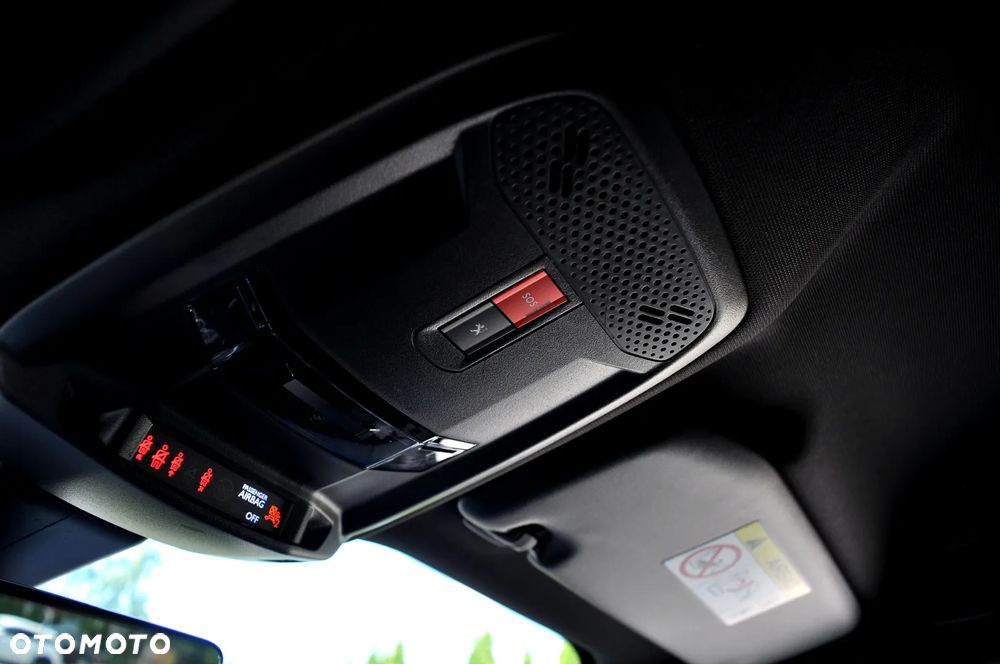 Peugeot 2008 1.2 PureTech GT S&S EAT8 - 33