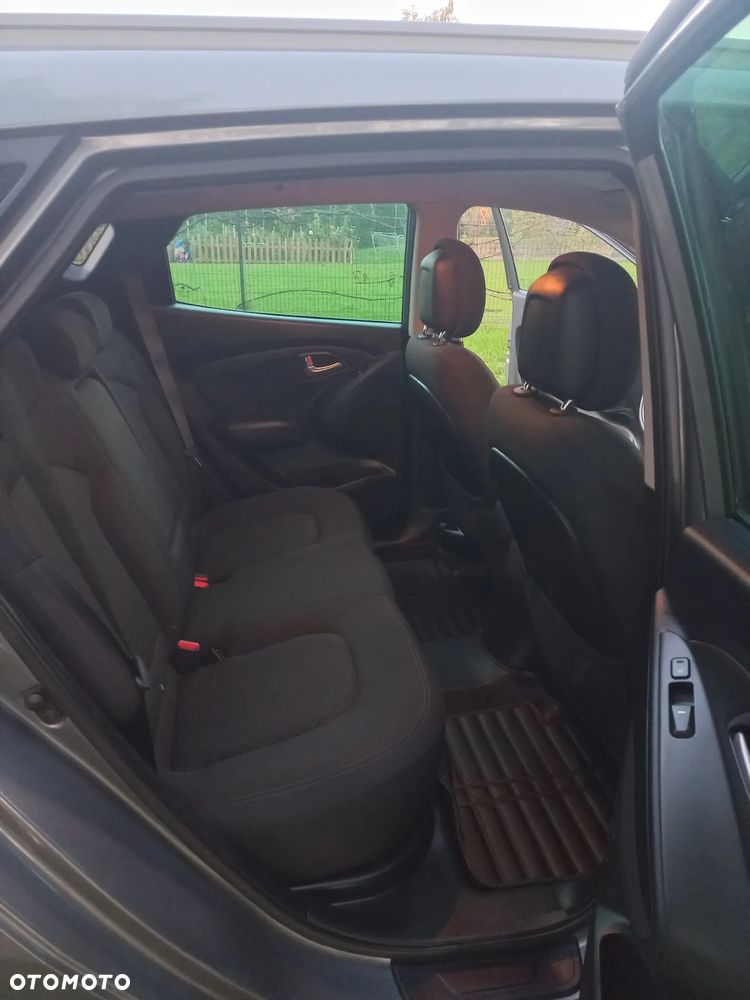 Hyundai ix35 - 11