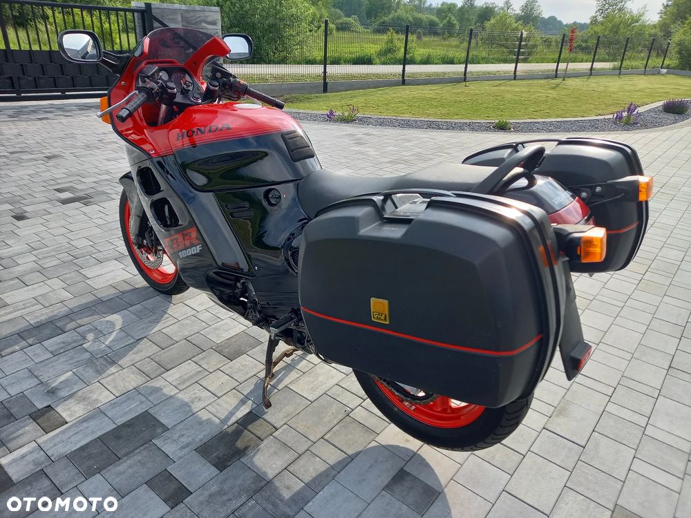 Honda CBR - 6
