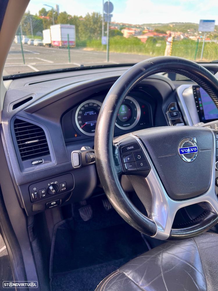 Volvo XC 60 2.4 D Drive Summum - 15