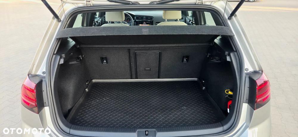 Volkswagen Golf 1.5 TSI BMT Evo Highline - 15