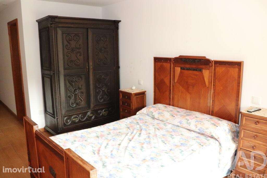 Casa T5 em Bornes de Aguiar de 583,00 m2 - Grande imagem: 4/30