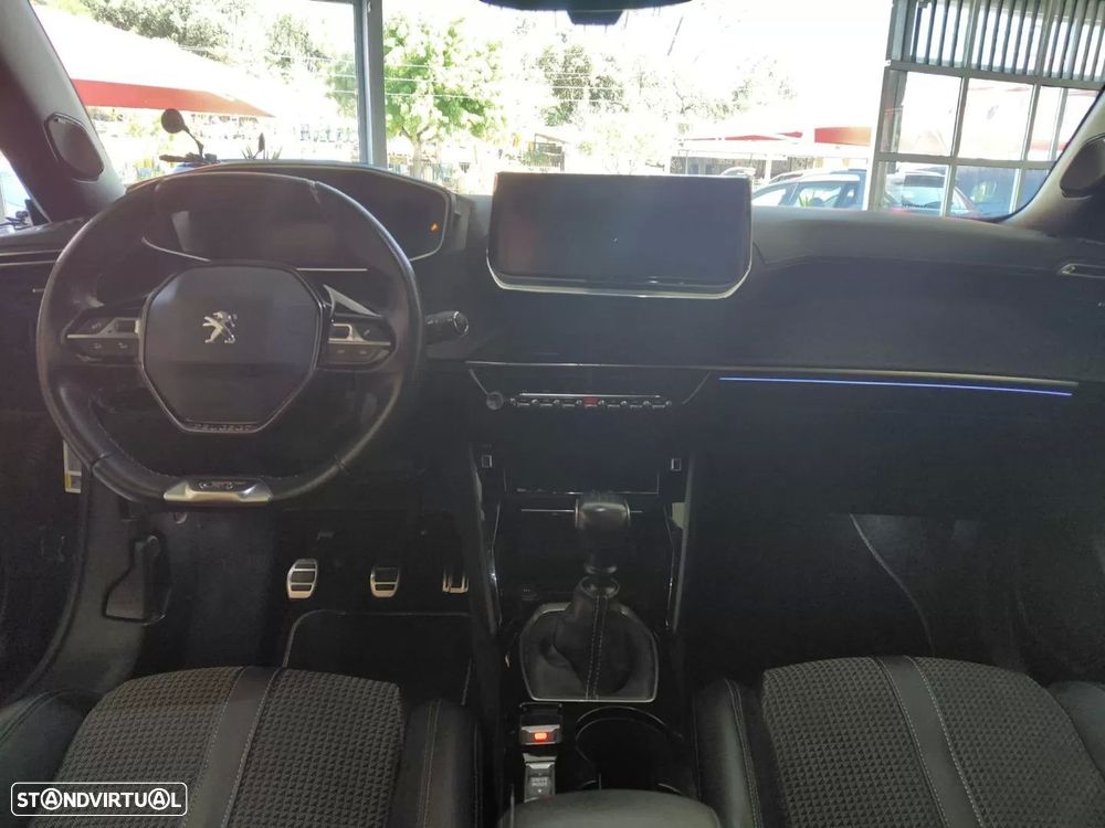Peugeot 2008 PureTech 130 Stop&Start GT-Line Edition - 25