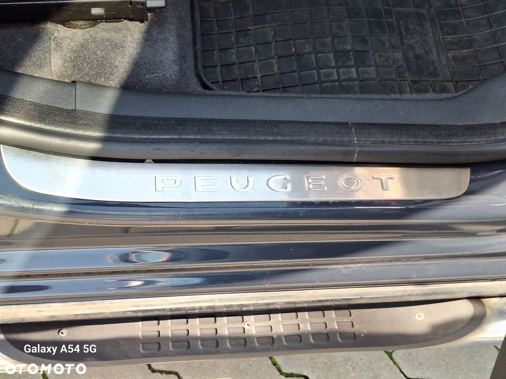 Peugeot 3008 2.0 HDi Premium - 9