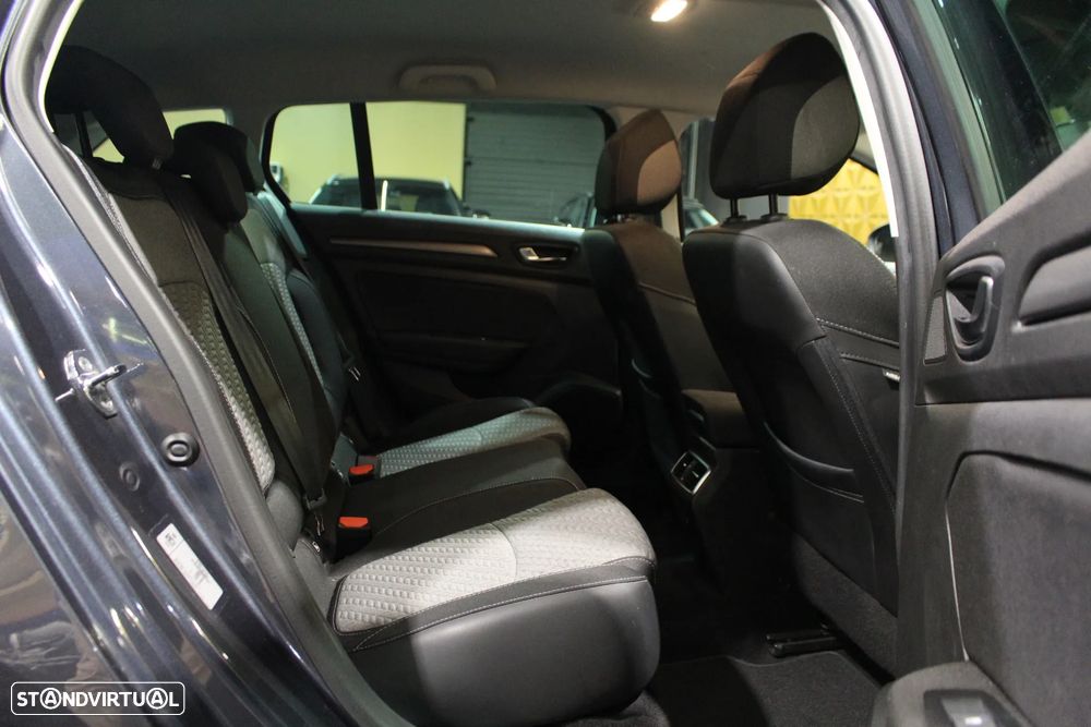 Renault Mégane Sport Tourer 1.5 Blue dCi Limited - 21