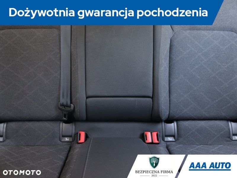 Volkswagen Golf Variant - 11