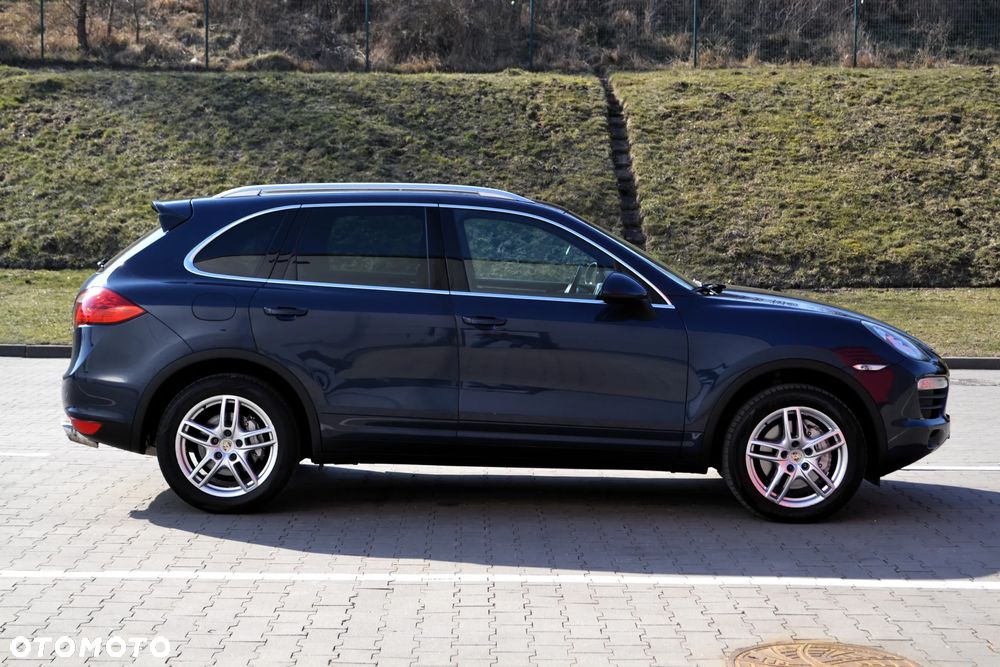 Porsche Cayenne - 29