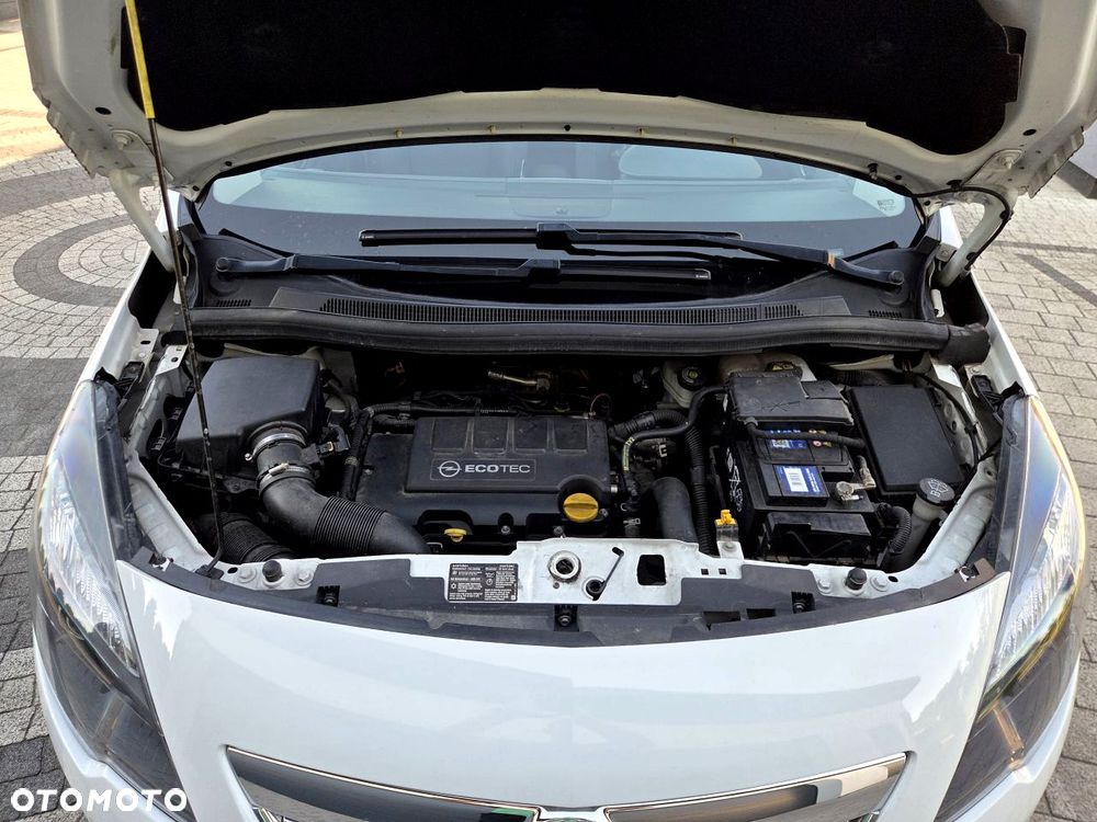 Opel Meriva - 32
